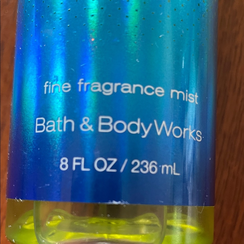 Bath & Body Works Tahiti Island Dream Fine Fragrance Mist - - Picture 2 of 5